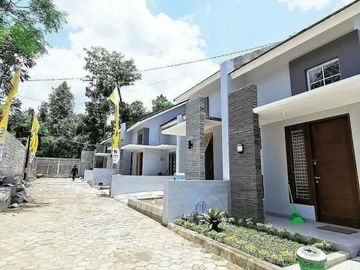 RUMAH MINIMALIS MODERN SIAP HUNI DEKAT PAMELA 7