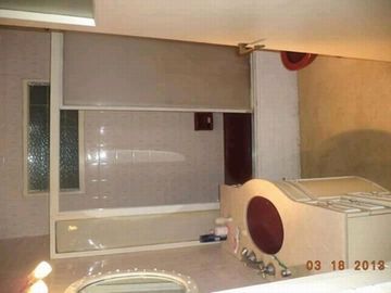 Casa 6 ambientes con patio- OLIVOS