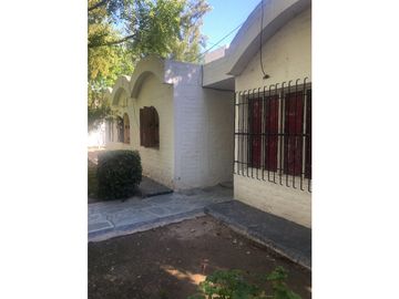 VENTA CASA 25 de Mayo a metros de Juan Manuel Estrada, Guaymallen.