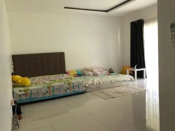 RUMAH HOEK DE LATINOS CLUSTER CENTRO BSD SERPONG JUAL MURAH