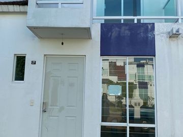 VENTA DE CASA EN VILLA TEQUES AQUA, MORELOS