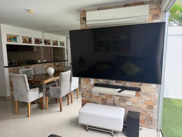 casa en venta en ciudad country. Cod V7648