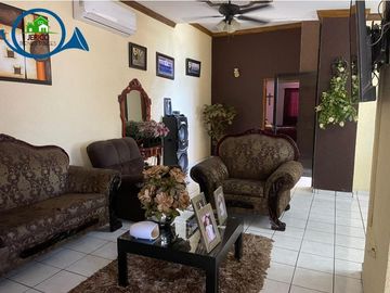 CASA EN VENTA EN NAVOLATO COL. ANTONIO YAMAGUCHI