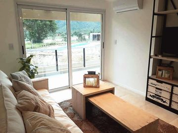 CONDOMINIO SIERRA PACIFICA. DENTRO DE COUNTRY CARLOS PAZ GOLF. AMPLIOS AMBIENTES, AMENTITIES. PRIMERA CALIDAD DE CONSTRUCCIÓN