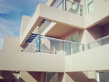 CONDOMINIO SIERRA PACIFICA. DENTRO DE COUNTRY CARLOS PAZ GOLF. AMPLIOS AMBIENTES, AMENTITIES. PRIMERA CALIDAD DE CONSTRUCCIÓN