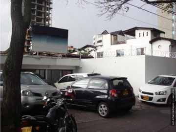 lote en arriendo/venta en milla de oro. Cod V14027