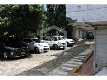 lote en arriendo/venta en milla de oro. Cod V14027