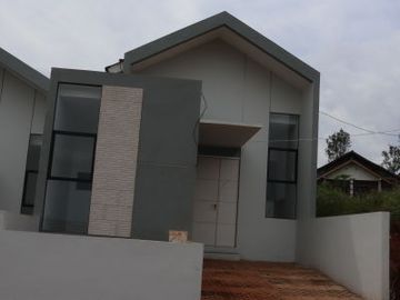 Dp 20jtan Rumah ala industrial japanese style di Cikalang Cileunyi