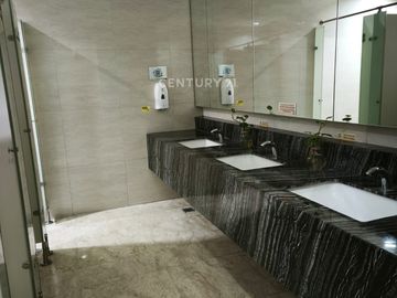 Disewakan 3 Ruang Kantor  Di Gedung DBS Tower Kuningan Jakarta