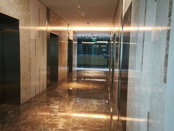 Disewakan 3 Ruang Kantor  Di Gedung DBS Tower Kuningan Jakarta