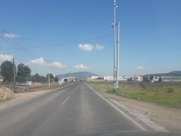 APAN TERRENO EN VENTA CERCA DEL HOSPITAL DEL ALTIPLANO