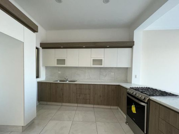 CASA NUEVA DE UN PISO LOMALTA, MORELIA