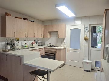 Casa en venta, Las Hualtatas, Padre Hurtado, Vitacura