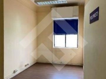 Excelente oficina en venta en Santiago