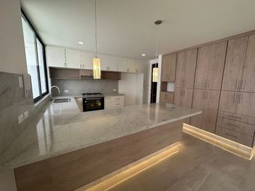 Casa en Venta en Fracc Arboreto