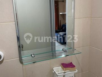 Apartemen Serpong Green BSD - 2 BR Posisi Sudut Fully Furnished Tinggal Bawa Koper