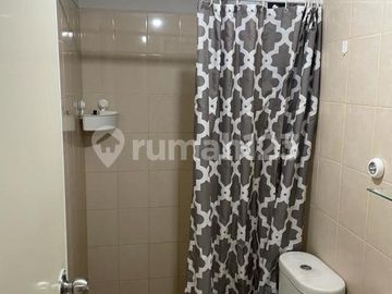 Apartemen Serpong Green BSD - 2 BR Posisi Sudut Fully Furnished Tinggal Bawa Koper
