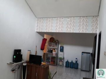 Rumah hook second di lokasi premium sawangan depok 850 jt