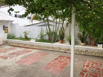 casa en venta en paraíso. Cod V105593