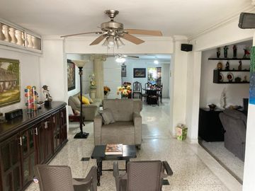 casa en venta en paraíso. Cod V105593
