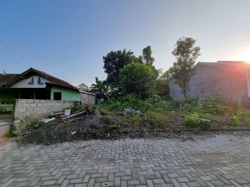 Tanah Pekarangan di Jalan Kaliurang Dekat Perum Green Hills