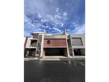 Casa en Venta en Cumbres Elite Premier en García