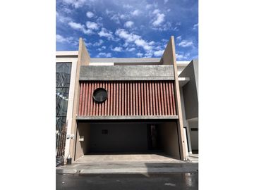 Casa en Venta en Cumbres Elite Premier en García