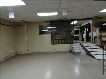 Se Vende Local Comercial 300 mts Parque Lefevre $395.000.oo