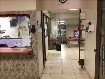 Se Vende Local Comercial 300 mts Parque Lefevre $395.000.oo