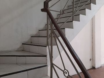 Ruko SHM, 4.5 Lantai, Pinggir Jalan Margonda Raya, Depok