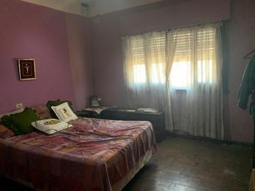 Casa 3 Ambientes A Reciclar En El Centro De Ezpeleta