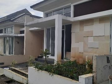 Rumah di Perumahan Elit dengan Tanah Luas Cukup Bayar Dp Ringan, Lingkungan Asri Sejuk Air Bersih di Sariwangi