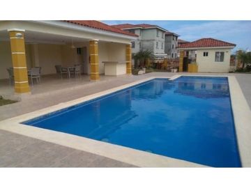 VENTA  APARTAMENTO EN LAS ACACIAS PH CANTABRIA V