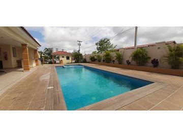 VENTA  APARTAMENTO EN LAS ACACIAS PH CANTABRIA V