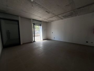 Local de planta libre ubicado en calle san isidro