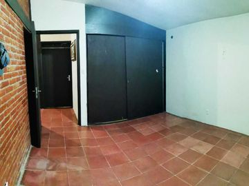 Casa en Rentade 4 rec en San Miguel Xicalco, Ajusco 1350 m2 Terreno y  280m de construcción.    Gánala!