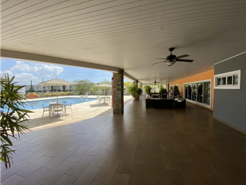 SE VENDE CASA EN BRISAS NORTE EN $220,000 AM