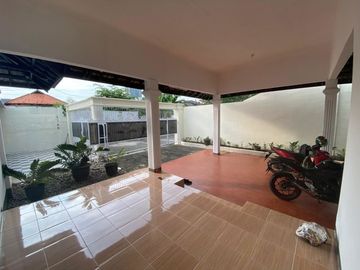 For Rent Beautiful Garden House at Kemang