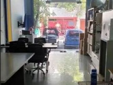 Disewa Ruko JL Genteng Besar ,Siap Huni , Dekat Tunjungan Surabaya Pusat