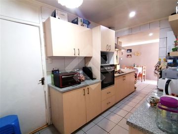 Casa en Venta en L. Durands con Av. Macul
