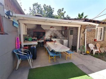 Casa en Venta en L. Durands con Av. Macul