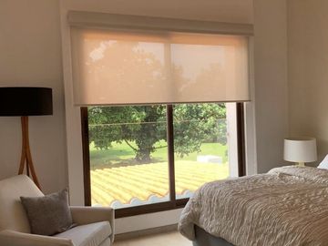 Villa en Paraíso Country Club con amplio terreno