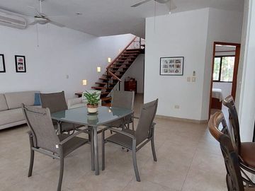 CASA EN VENTA EN CANCUN CENTRO