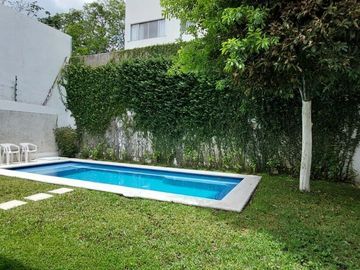 CASA EN VENTA EN CANCUN CENTRO