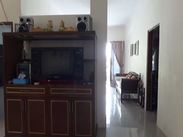 Rumah Besar dan Luas 2 Lantai 1,6 M di Utara Candi Sambisari