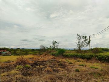 SE VENDE LOTE CAMPESTRE A 35 MINUTOS DE PEREIRA