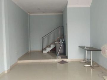 Di jual ruko 2 lantai dibedahan depok harga 700juta nego