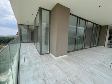 Se vende apartamento en la Maison by Fendi (AA)