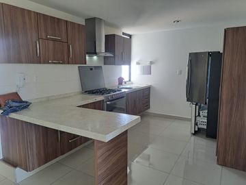 DEPRTAMENTO EN VENTA EN BUROCRTAS DEL ESTADO SLP