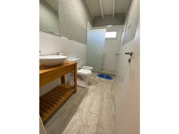 CASA EN VENTA COSTA ESMERALDA - ECUESTRE 281